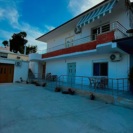 Luani 1 Villa *
